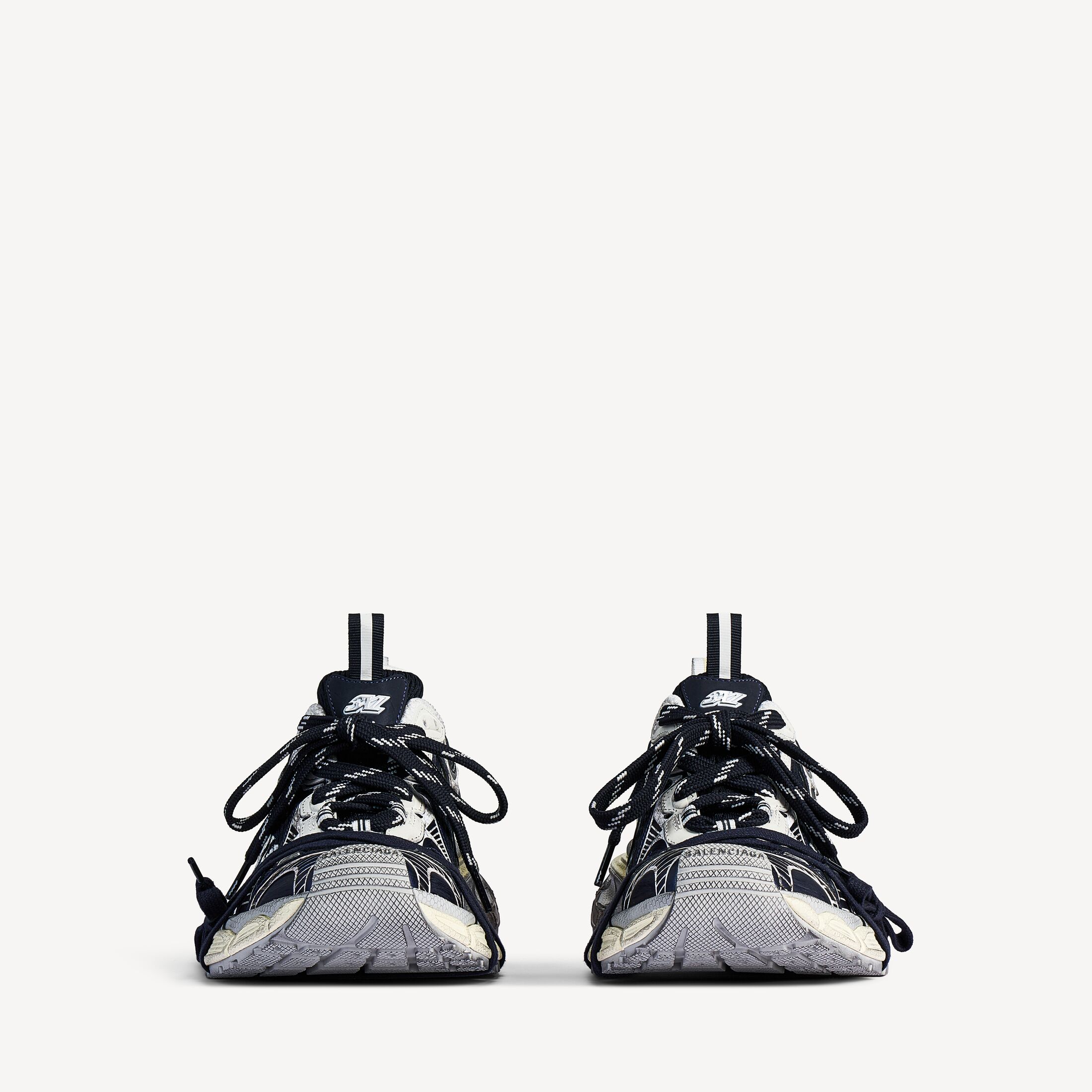 balenciaga - Image 3