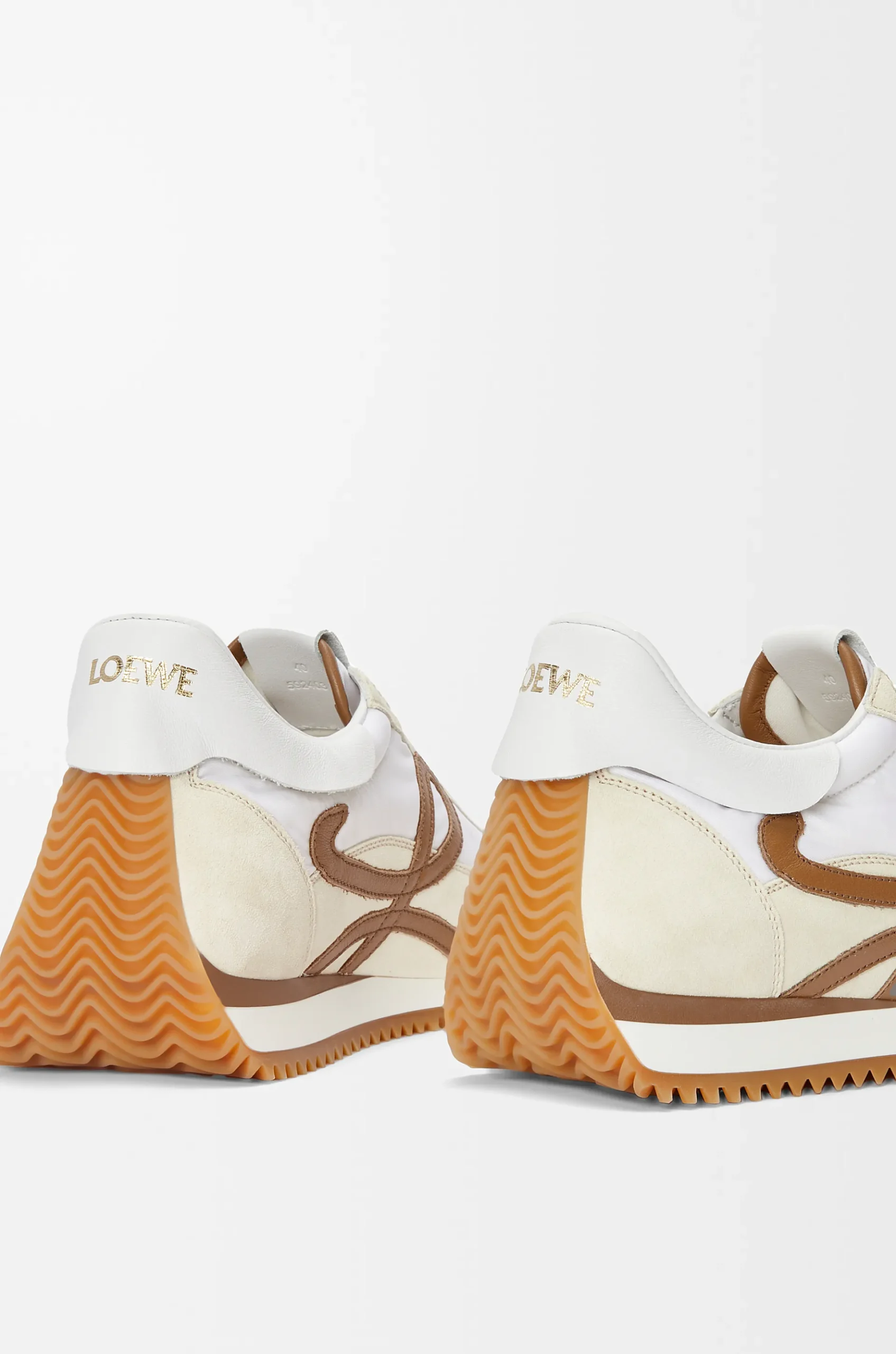 Loewe - Image 4