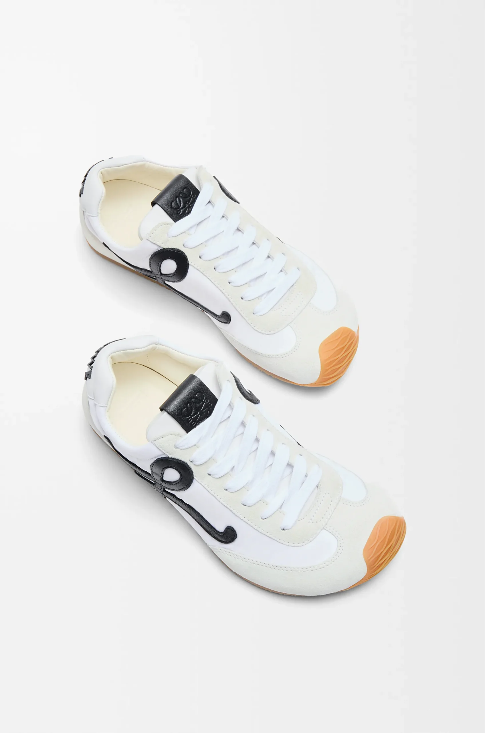 Loewe - Image 3