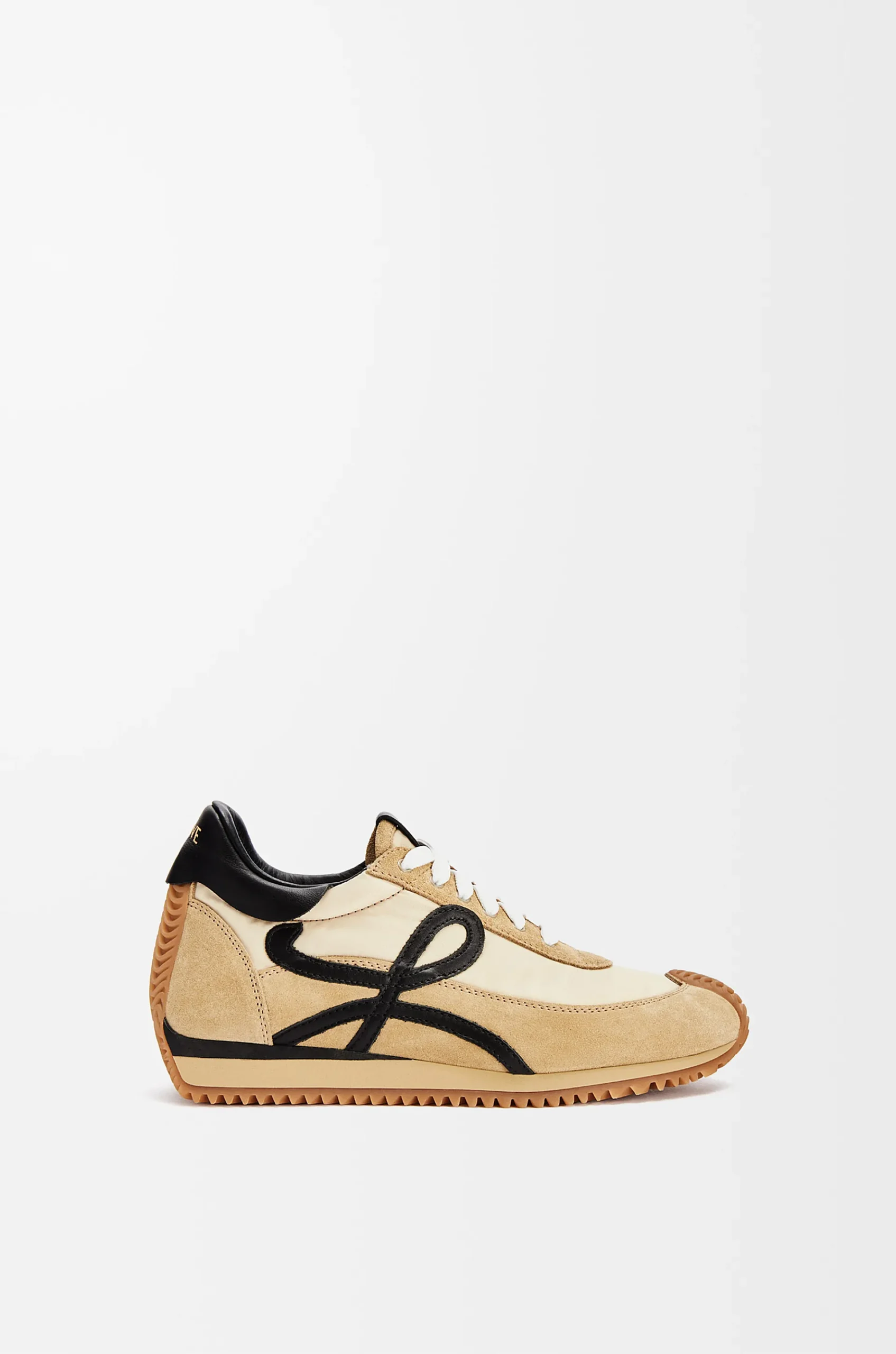 Loewe - Image 3