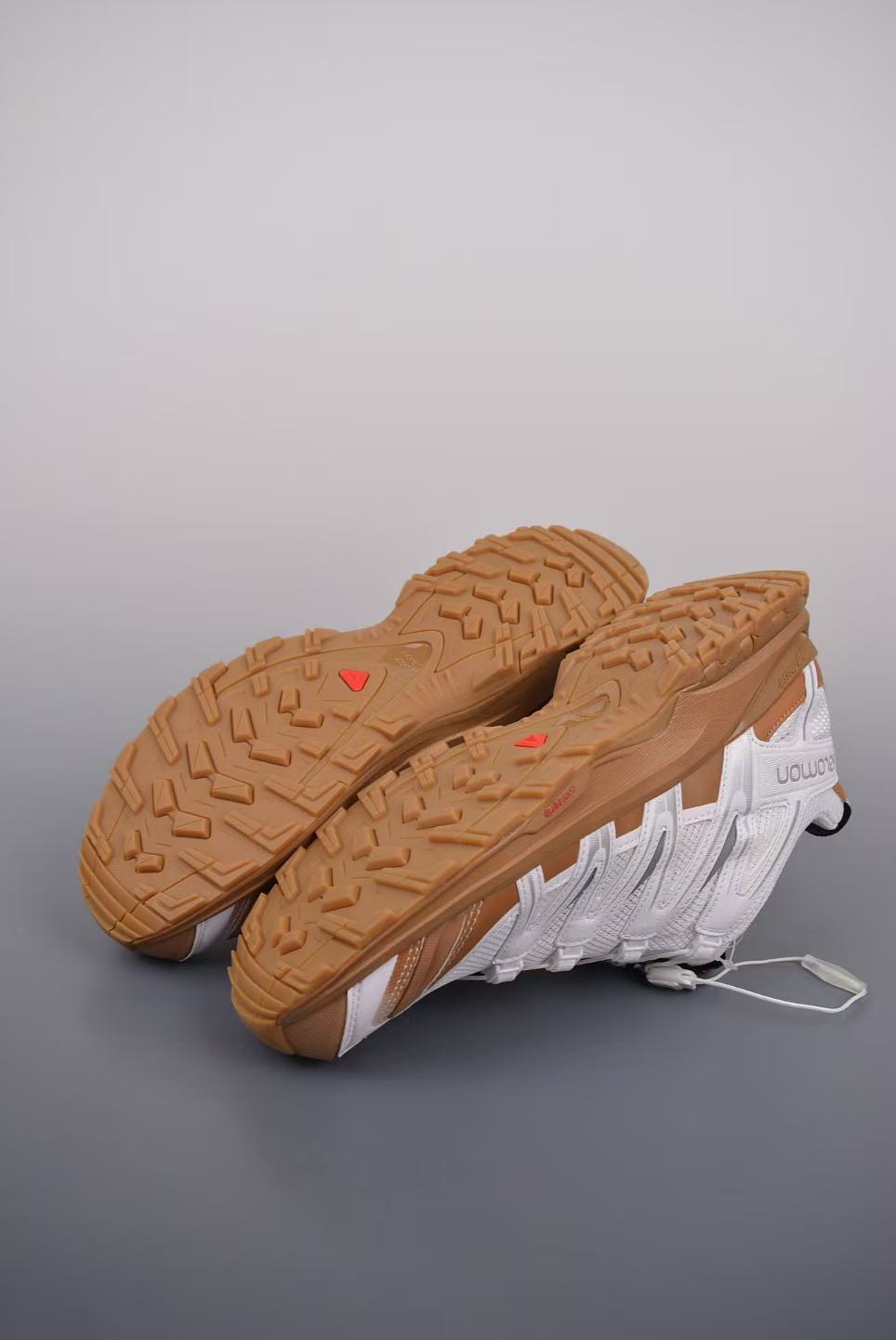 Salomon - Image 4