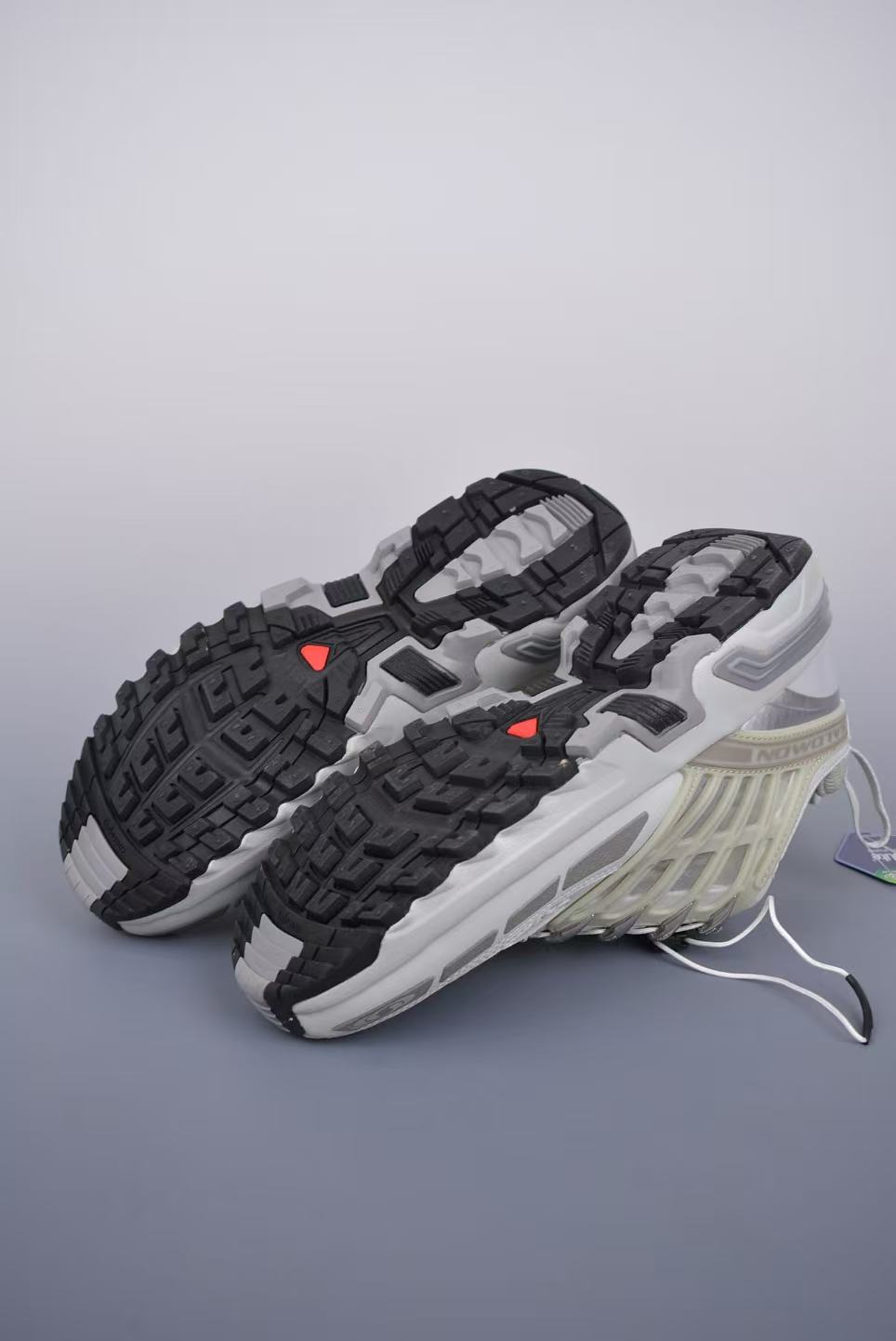 Salomon - Image 7