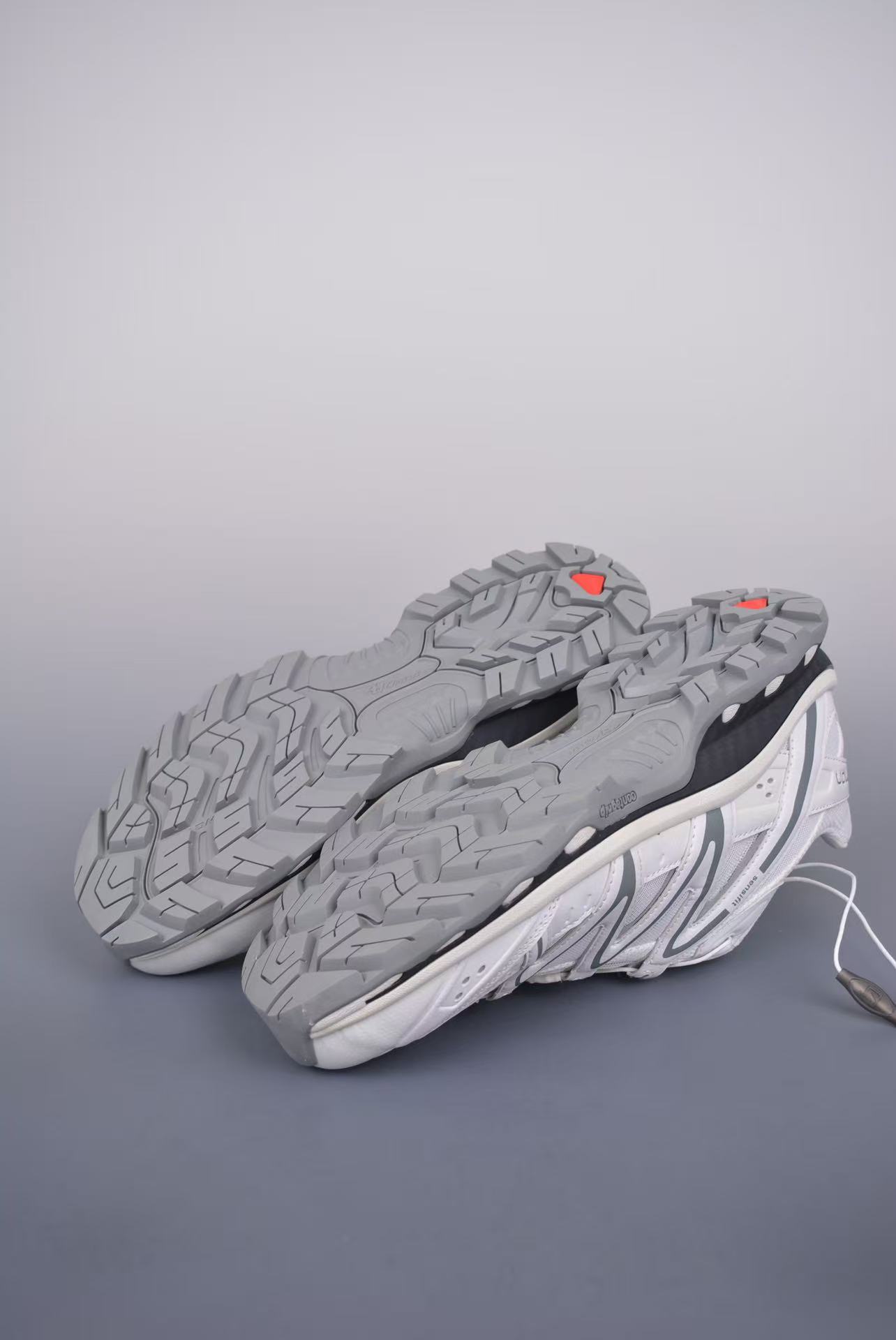 Salomon - Image 4