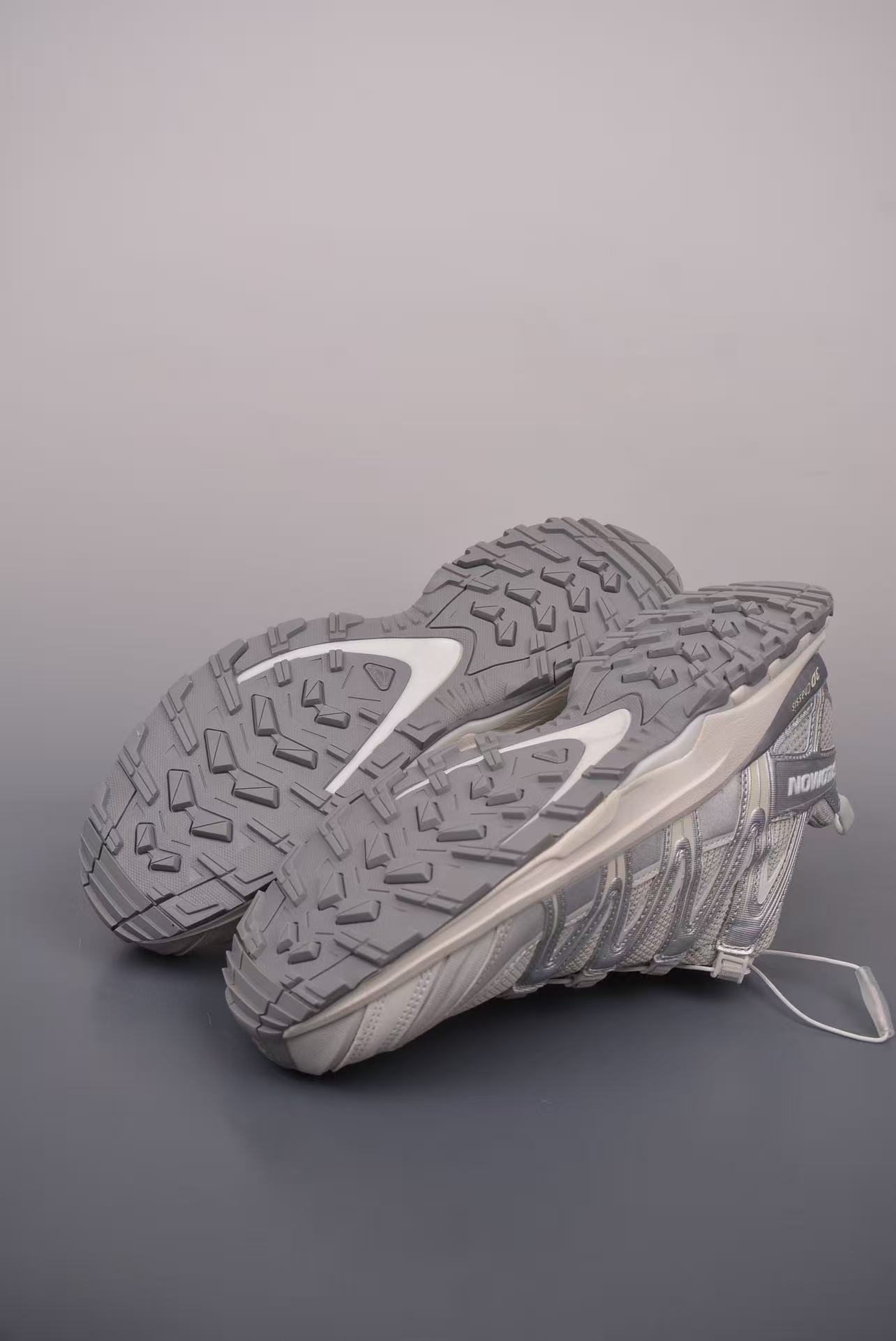 Salomon - Image 4